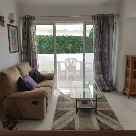 Apartamento Praia Da Oura Apartmán *